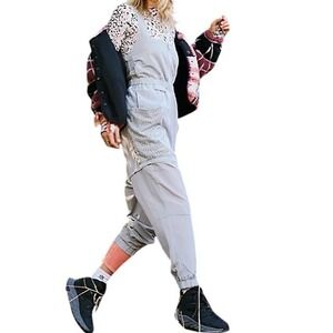 Free People Chaparral Convertible Hike Jumpsuit M Gray Utility Relaxed‎ Overalls